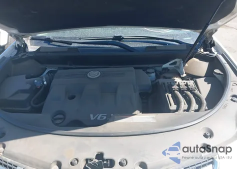 2013 Cadillac Srx Luxury Collection z USA, uszkodzony, nr VIN 3GYFNCE30DS537850